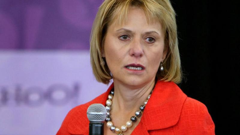 Carol Bartz a demisionat din Consiliul de Administratie al Yahoo!
