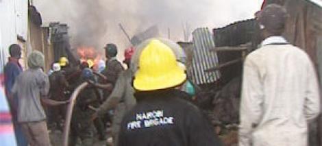 Peste o suta de morti, in explozia unui oleoduct din Kenya