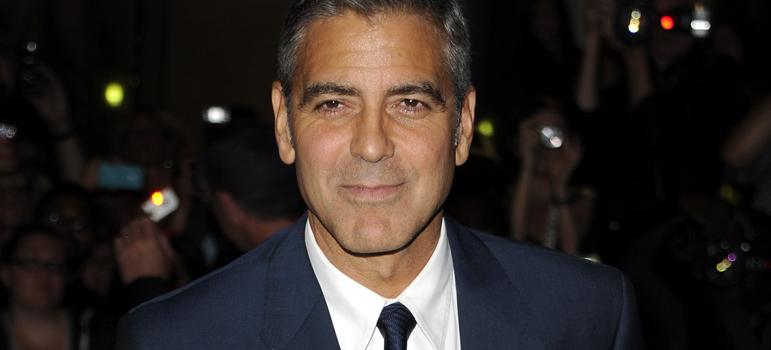 VIDEO! George Clooney si-a scos in public noua iubita