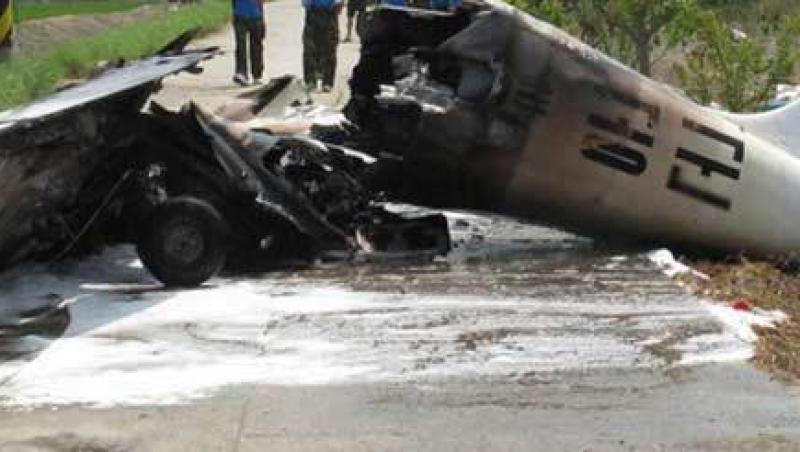 Avion militar, prabusit in Angola. Cel putin 30 de morti
