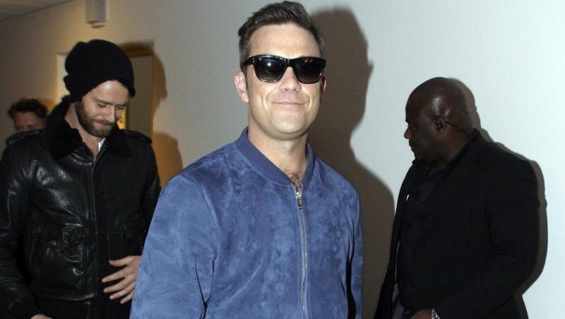 VIDEO! Robbie Williams lanseaza o colectie de haine!