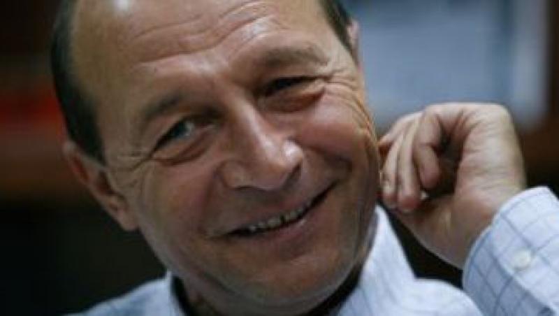 Traian Basescu: Pensiile si salariile nu pot creste din cauza deficitului