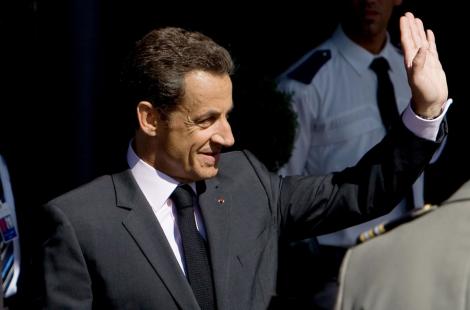 Nicolas Sarkozy: "Raidurile NATO in Libia vor continua"