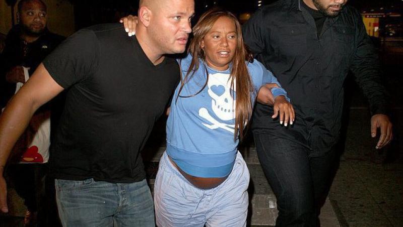 FOTO! Mel B s-a pozat in durerile nasterii!