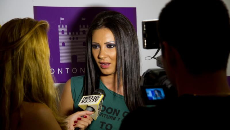 FOTO! Miss Cipru a defilat  pentru Doina Levintza