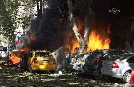 VIDEO! Vicepremierul turc: Explozia de la Ankara a fost provocata de o masina capcana