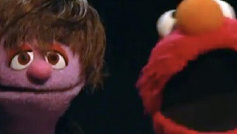 VIDEO! Justin Bieber a cantat cu personajul Elmo, in 