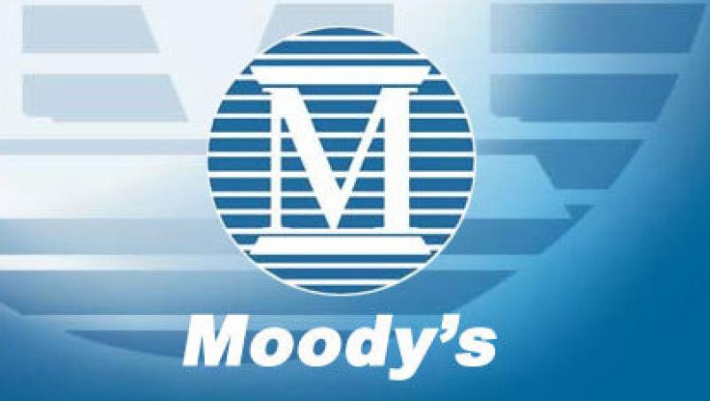 Moody's a retrogradat opt banci din Grecia