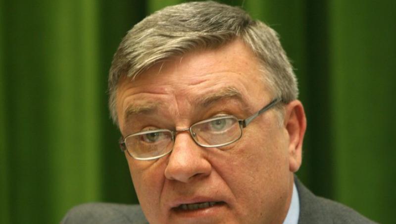 Mircea Sandu isi cere tardiv scuze pentru situatia creata de scandalul de la CCA