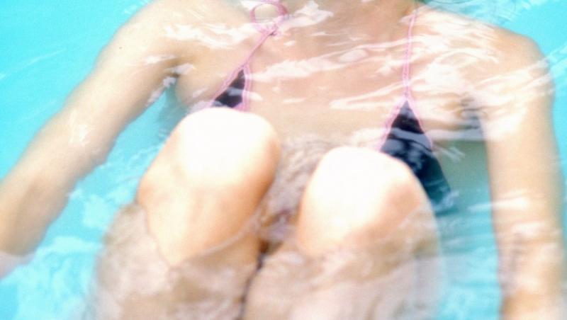 Studiu: Clorul din piscine afecteaza fertilitatea