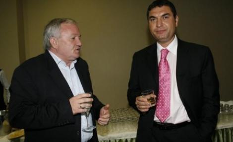 DNA: Adrian Porumboiu si Cristi Borcea ii comandau delegarile arbitrilor lui Vasile Avram