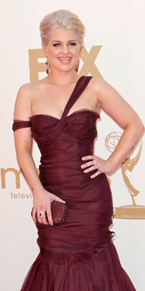 Kelly Osbourne a dat 5000 de lire pe aparitia de la Emmy!