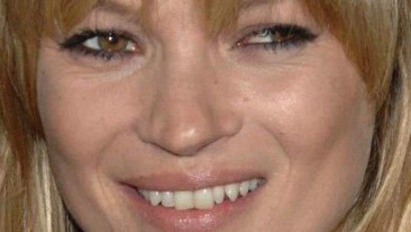 Kate Moss isi lanseaza o colectie de rujuri