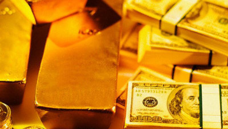 Aurul revine peste pragul de 1900 $/uncie