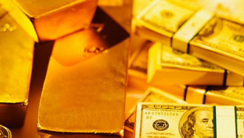 Aurul revine peste pragul de 1900 $/uncie