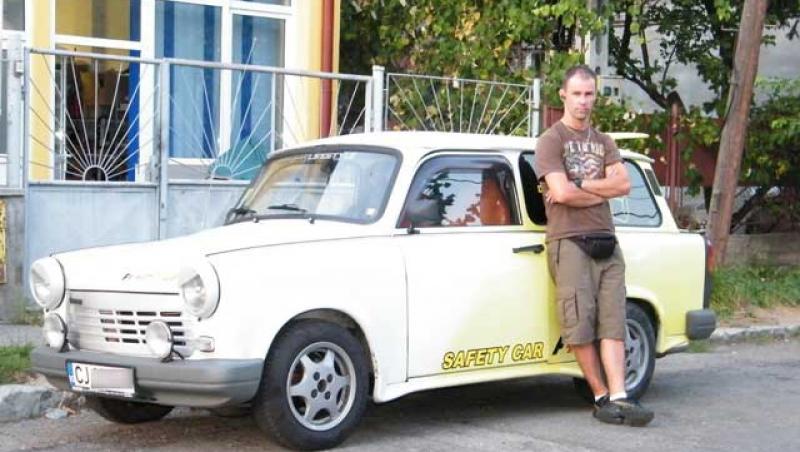 Prima si ultima iubire, Trabantul: Cea mai ieftina masina rezista cu demnitate pe soselele patriei
