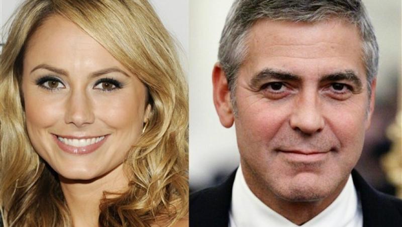 George Clooney si-a dus blonda la parinti!