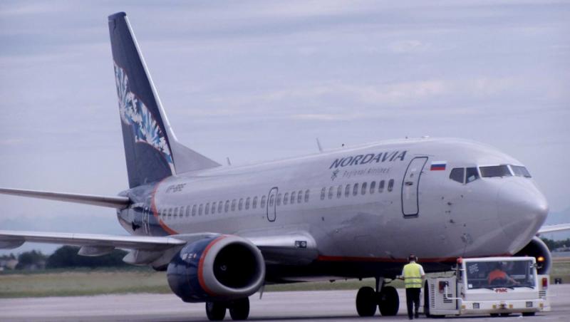 Rusia: Avion de pasageri, obligat sa aterizeze de urgenta din cauza depresurizarii cabinei