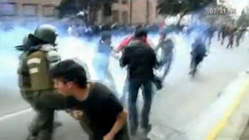 VIDEO! Proteste violente in Chile