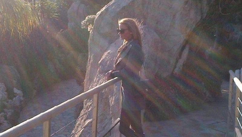 FOTO! Marina Dina se distreaza pe Coasta de Azur!