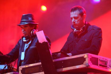 VIDEO! New Band in Town: Thievery Corporation