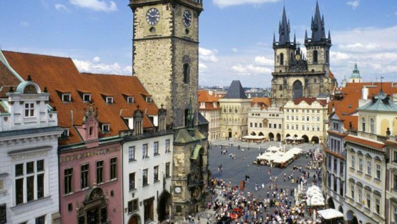 Statul ceh a decis sa despagubeasca Bisericile