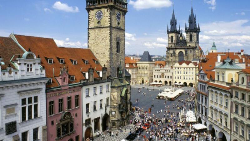 Statul ceh a decis sa despagubeasca Bisericile