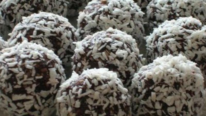Desert fara coacere: Reteta Bombite cu nuca de cocos