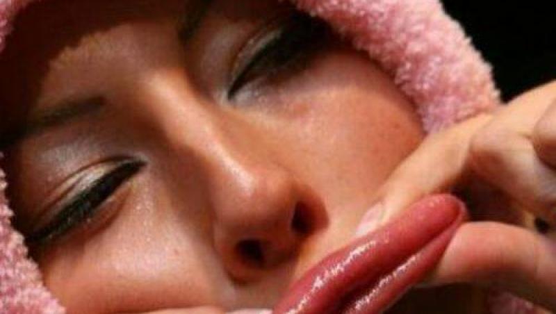 FOTO! 8 femei mutilate in urma operatiilor estetice