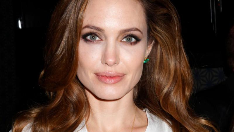 Angelina Jolie a clacat la filmari