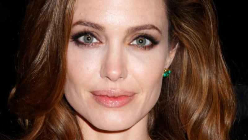 Angelina Jolie a clacat la filmari