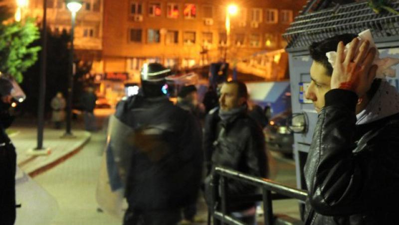 Jandarmeria: Au fost identificati suporteri ai echipei Petrolul Ploiesti, printre huligani
