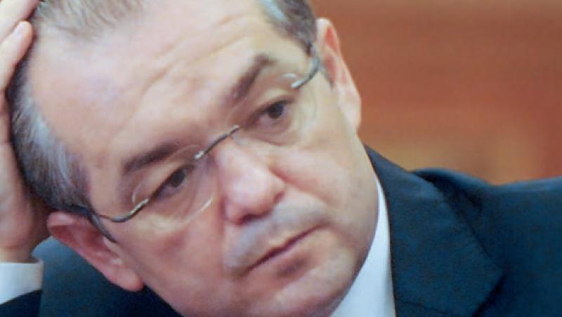 Emil Boc: Nu putem promite bani sau demisia Guvernului