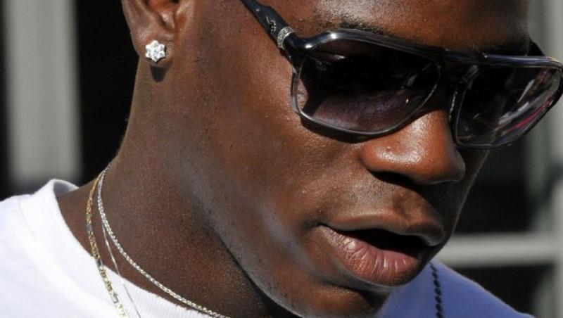 Impresarul lui Balotelli, la fel de incoerent ca jucatorul