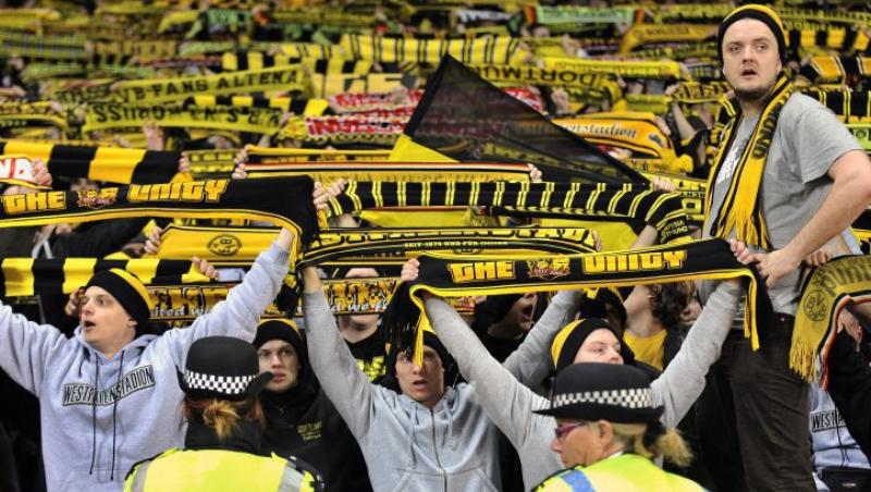 Protest inedit: fanii Borussiei vor asculta la radio, in fata stadionului, meciul cu Hamburg