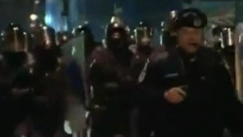 VIDEO! Cum actioneaza jandarmii la proteste: Vezi 