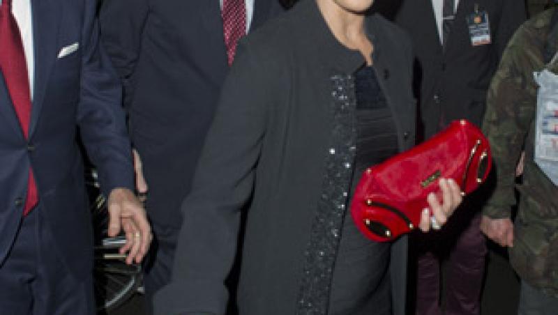 FOTO! Catherine Zeta-Jones, mamica la 42 de ani?