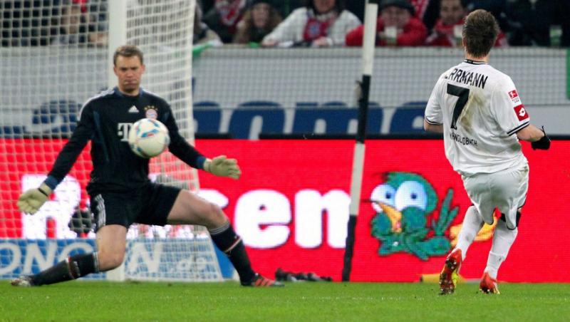 Borussia Monchengladbach - Bayern Munchen 3-1 / Bavarezii, umiliti dar lider