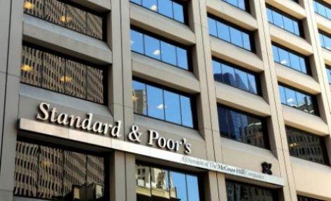 Standard & Poor's: Zeci de mari companii europene risca falimentul