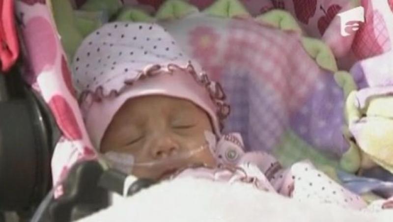 VIDEO! Bebelusul care a avut 270 de grame la nastere, a iesit din spital