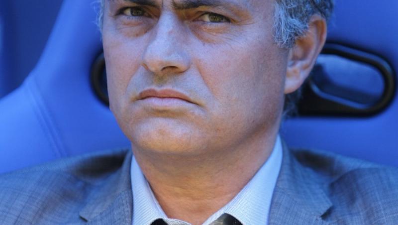 Mourinho, criticat pentru antifotbalul aratat cu Barcelona