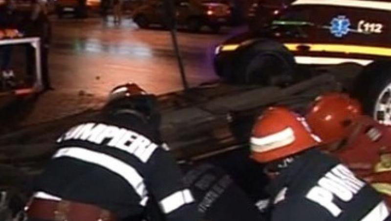 VIDEO! Accident spectaculos in centrul Bucurestiului: O masina a zburat peste un scuar