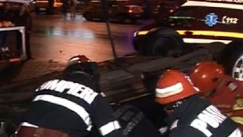 VIDEO! Accident spectaculos in centrul Bucurestiului: O masina a zburat peste un scuar