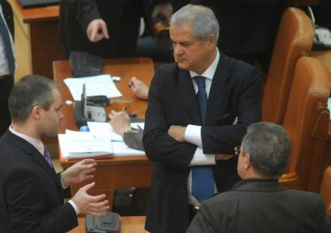 Adrian Nastase: "Noi am cerut demiterea ministrului de Interne, nu a celui de Externe"