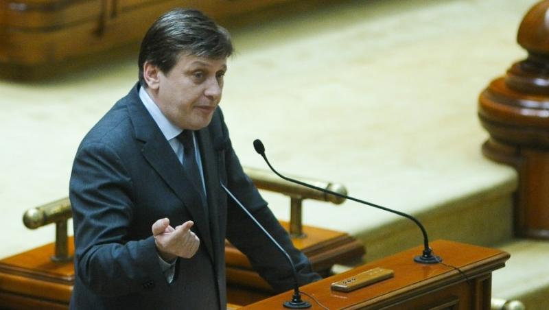 Crin Antonescu: Cerem alegeri anticipate prezidentiale si parlamentare in cel mai scurt timp!