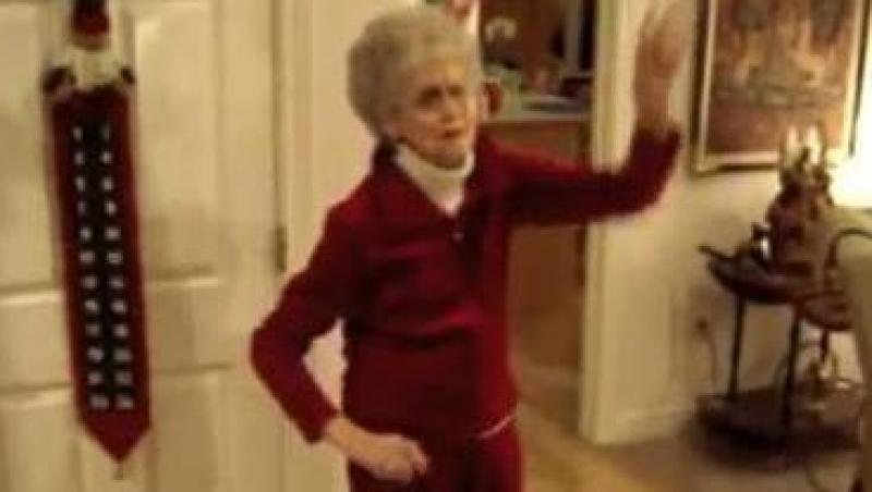 VIDEO! Are 90 de ani, dar adora sa danseze!