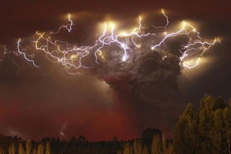 Pericol iminent de eruptie in Chile