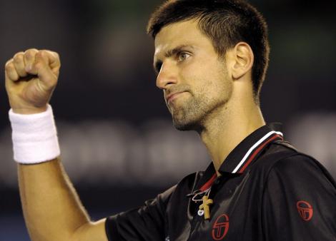 Novak Djokovic isi continua cursa pentru castigarea trofeului de la Melbourne