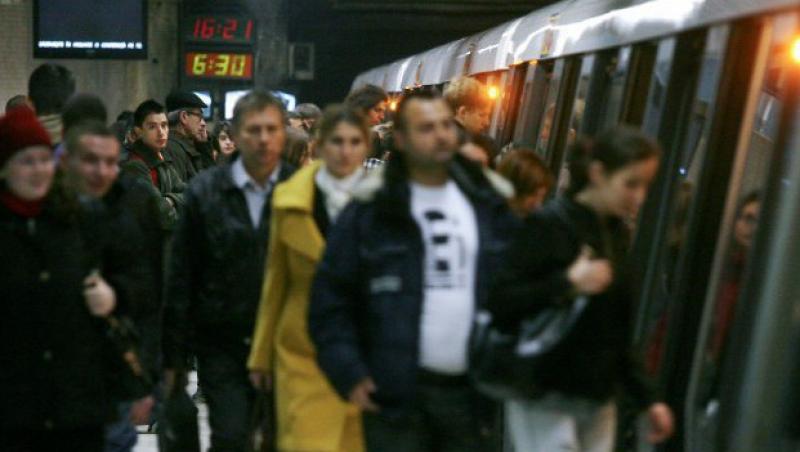 Metrorex: Trenurile de metrou au fost suplimentate si circula la intervale de aproximativ trei minute