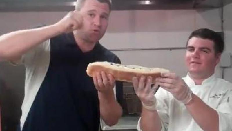 VIDEO! Vezi cum arata cel mai scump hot dog din lume!